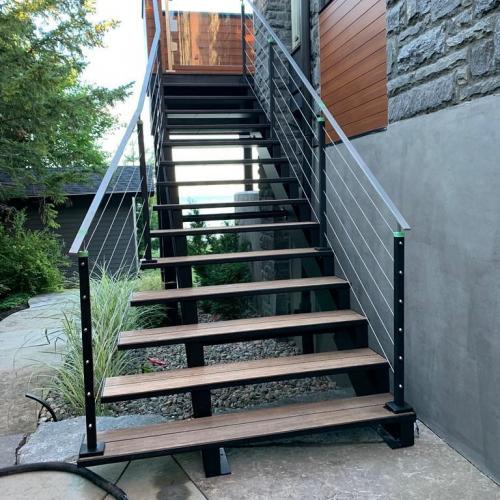 Clear glass railing for open-concept stairway