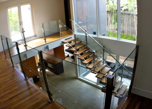 Glass railing for Toronto townhome balcony
