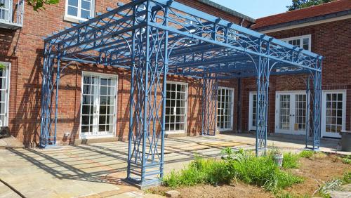 Glass railing with LED accent lighting