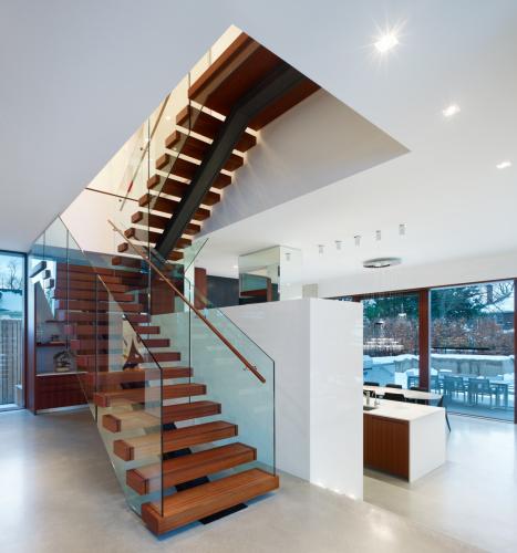 Glass railing for multi-level home